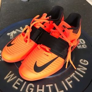 BRAND NEW Nike Romaleos 3 Weightlifting Shoes